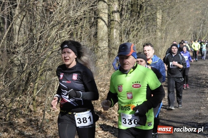 Zdjęcie w galerii na portalu naszraciborz.pl: VI Bieg Twardziela. Piękna pogoda, trudna trasa, rekordowa liczba uczestników wiadomości z regionu