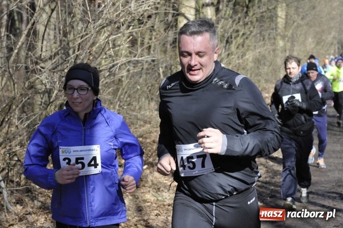 Zdjęcie w galerii na portalu naszraciborz.pl: VI Bieg Twardziela. Piękna pogoda, trudna trasa, rekordowa liczba uczestników wiadomości z regionu