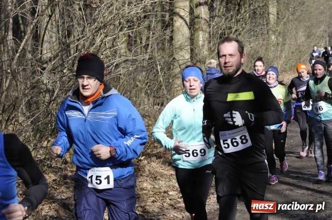 Zdjęcie w galerii na portalu naszraciborz.pl: VI Bieg Twardziela. Piękna pogoda, trudna trasa, rekordowa liczba uczestników wiadomości z regionu