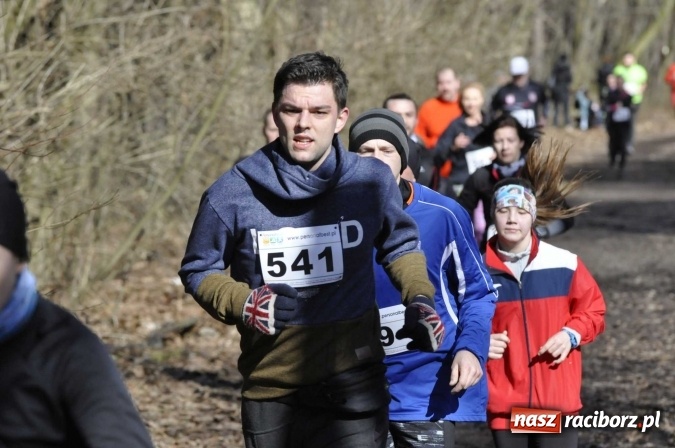 Zdjęcie w galerii na portalu naszraciborz.pl: VI Bieg Twardziela. Piękna pogoda, trudna trasa, rekordowa liczba uczestników wiadomości z regionu