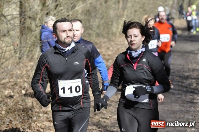 Zdjęcie w galerii na portalu naszraciborz.pl: VI Bieg Twardziela. Piękna pogoda, trudna trasa, rekordowa liczba uczestników wiadomości z regionu