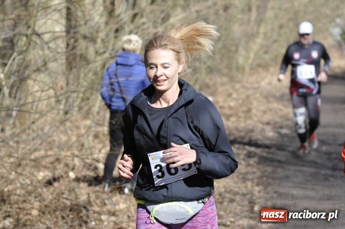Zdjęcie w galerii na portalu naszraciborz.pl: VI Bieg Twardziela. Piękna pogoda, trudna trasa, rekordowa liczba uczestników wiadomości z regionu