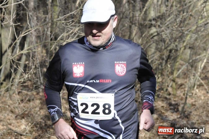 Zdjęcie w galerii na portalu naszraciborz.pl: VI Bieg Twardziela. Piękna pogoda, trudna trasa, rekordowa liczba uczestników wiadomości z regionu