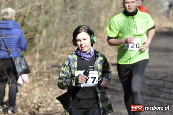 Zdjęcie w galerii na portalu naszraciborz.pl: VI Bieg Twardziela. Piękna pogoda, trudna trasa, rekordowa liczba uczestników wiadomości z regionu