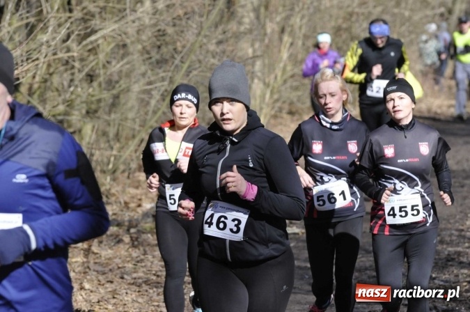 Zdjęcie w galerii na portalu naszraciborz.pl: VI Bieg Twardziela. Piękna pogoda, trudna trasa, rekordowa liczba uczestników wiadomości z regionu