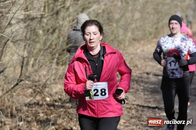 Zdjęcie w galerii na portalu naszraciborz.pl: VI Bieg Twardziela. Piękna pogoda, trudna trasa, rekordowa liczba uczestników wiadomości z regionu