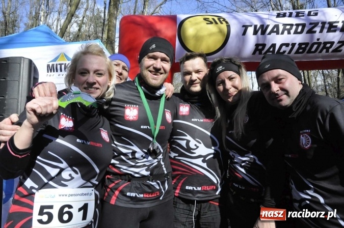 Zdjęcie w galerii na portalu naszraciborz.pl: VI Bieg Twardziela. Piękna pogoda, trudna trasa, rekordowa liczba uczestników wiadomości z regionu