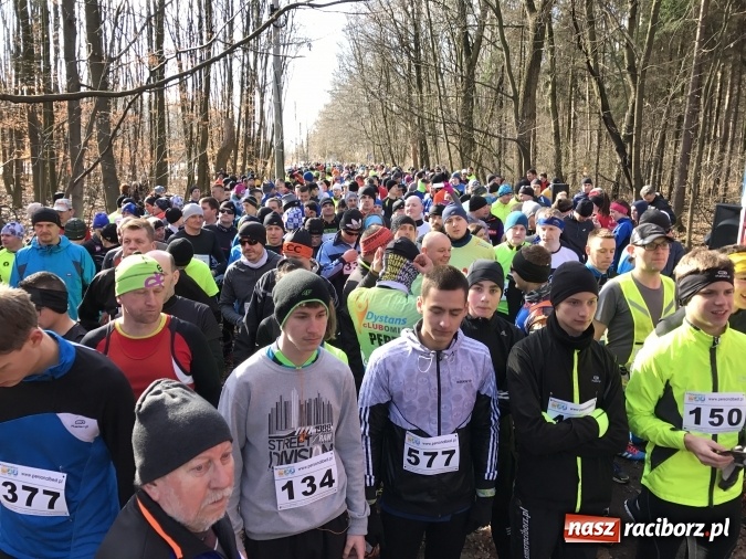 Zdjęcie w galerii na portalu naszraciborz.pl: VI Bieg Twardziela. Piękna pogoda, trudna trasa, rekordowa liczba uczestników wiadomości z regionu