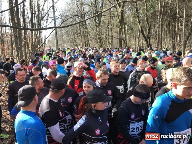 Zdjęcie w galerii na portalu naszraciborz.pl: VI Bieg Twardziela. Piękna pogoda, trudna trasa, rekordowa liczba uczestników wiadomości z regionu