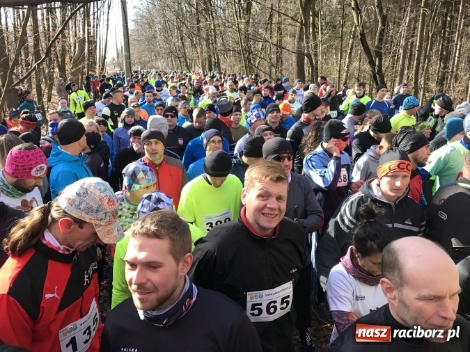 Zdjęcie w galerii na portalu naszraciborz.pl: VI Bieg Twardziela. Piękna pogoda, trudna trasa, rekordowa liczba uczestników wiadomości z regionu