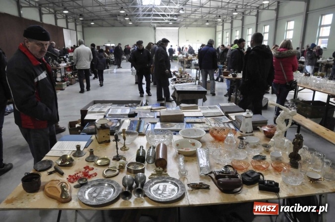 Zdjęcie w galerii na portalu naszraciborz.pl: Pietrowicki targ staroci z coraz większą frekwencją  wiadomości z regionu