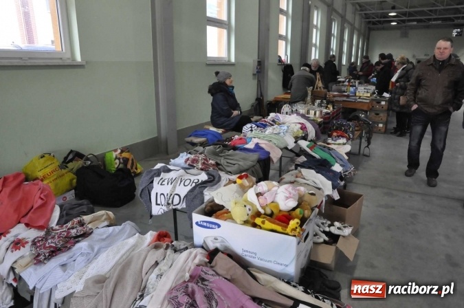 Zdjęcie w galerii na portalu naszraciborz.pl: Pietrowicki targ staroci z coraz większą frekwencją  wiadomości z regionu