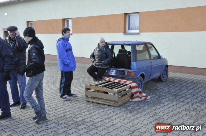 Zdjęcie w galerii na portalu naszraciborz.pl: Pietrowicki targ staroci z coraz większą frekwencją  wiadomości z regionu