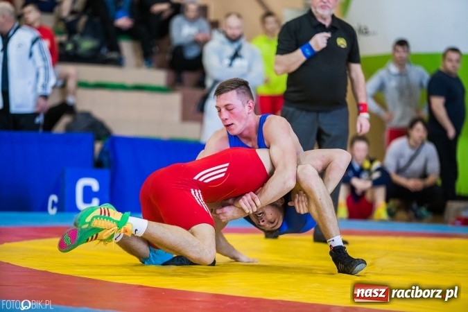 Zdjęcie w galerii na portalu naszraciborz.pl: W Rudniku trwa Puchar Polski w zapasach  wiadomości z regionu