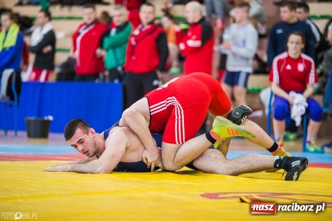 Zdjęcie w galerii na portalu naszraciborz.pl: W Rudniku trwa Puchar Polski w zapasach  wiadomości z regionu