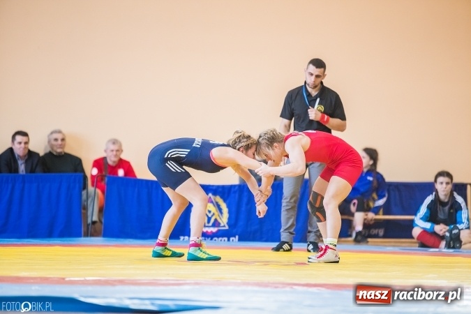 Zdjęcie w galerii na portalu naszraciborz.pl: W Rudniku trwa Puchar Polski w zapasach  wiadomości z regionu