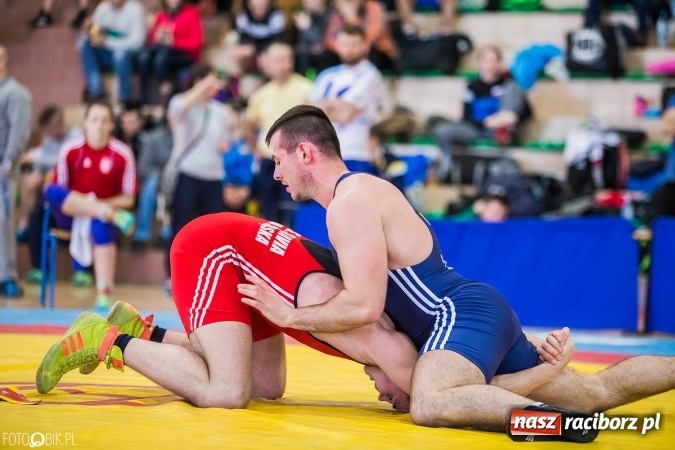 Zdjęcie w galerii na portalu naszraciborz.pl: W Rudniku trwa Puchar Polski w zapasach  wiadomości z regionu