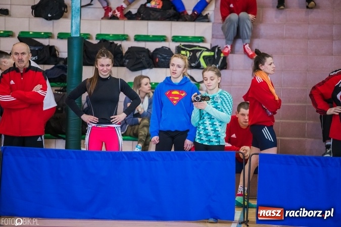 Zdjęcie w galerii na portalu naszraciborz.pl: W Rudniku trwa Puchar Polski w zapasach  wiadomości z regionu