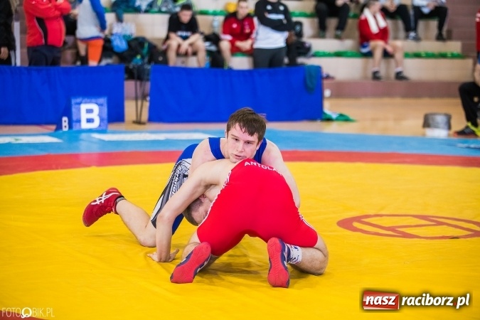 Zdjęcie w galerii na portalu naszraciborz.pl: W Rudniku trwa Puchar Polski w zapasach  wiadomości z regionu