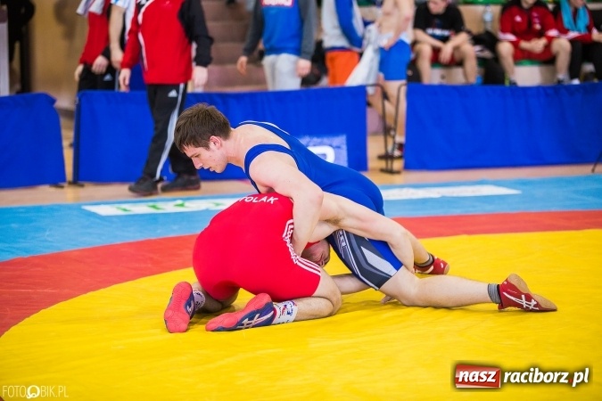 Zdjęcie w galerii na portalu naszraciborz.pl: W Rudniku trwa Puchar Polski w zapasach  wiadomości z regionu