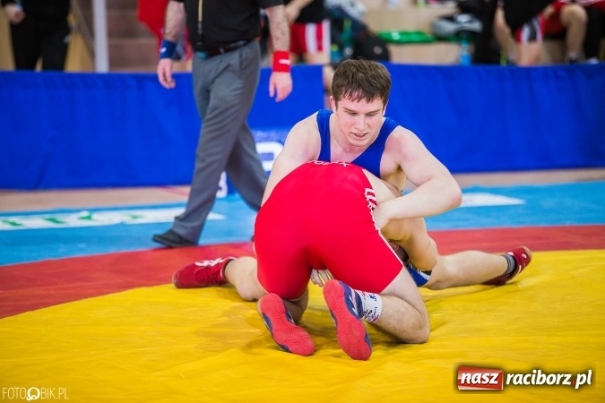 Zdjęcie w galerii na portalu naszraciborz.pl: W Rudniku trwa Puchar Polski w zapasach  wiadomości z regionu