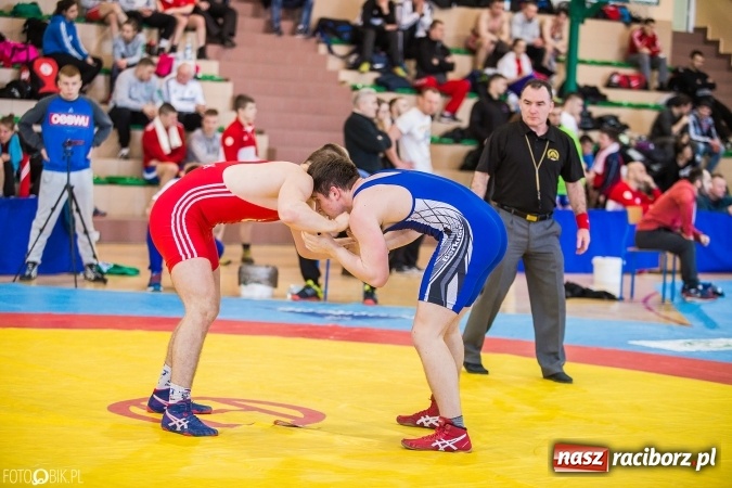 Zdjęcie w galerii na portalu naszraciborz.pl: W Rudniku trwa Puchar Polski w zapasach  wiadomości z regionu