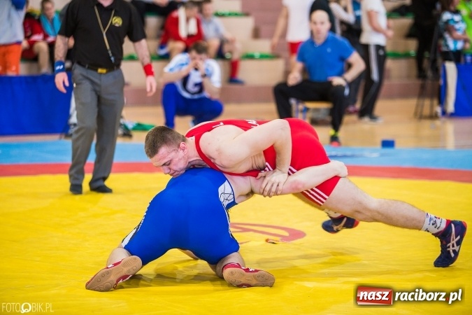 Zdjęcie w galerii na portalu naszraciborz.pl: W Rudniku trwa Puchar Polski w zapasach  wiadomości z regionu