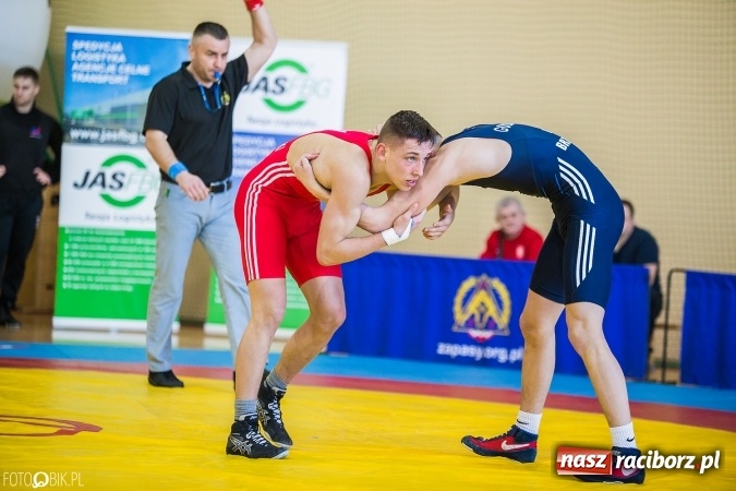 Zdjęcie w galerii na portalu naszraciborz.pl: W Rudniku trwa Puchar Polski w zapasach  wiadomości z regionu
