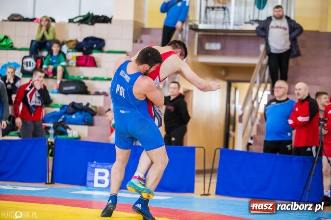 Zdjęcie w galerii na portalu naszraciborz.pl: W Rudniku trwa Puchar Polski w zapasach  wiadomości z regionu