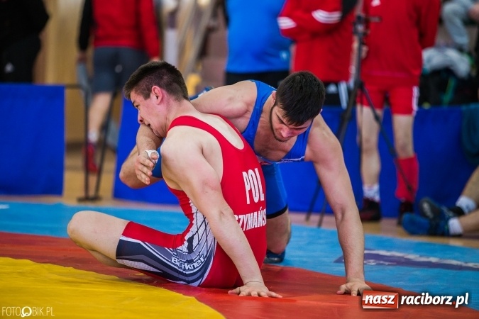 Zdjęcie w galerii na portalu naszraciborz.pl: W Rudniku trwa Puchar Polski w zapasach  wiadomości z regionu