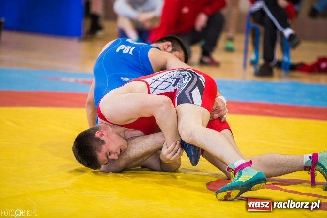 Zdjęcie w galerii na portalu naszraciborz.pl: W Rudniku trwa Puchar Polski w zapasach  wiadomości z regionu