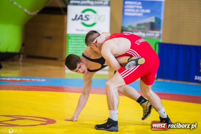 Zdjęcie w galerii na portalu naszraciborz.pl: W Rudniku trwa Puchar Polski w zapasach  wiadomości z regionu