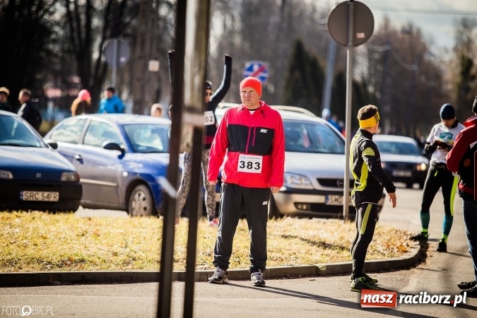 Zdjęcie w galerii na portalu naszraciborz.pl: Twardziele pokonali trasę w Arboretum Bramy Morawskiej  wiadomości z regionu