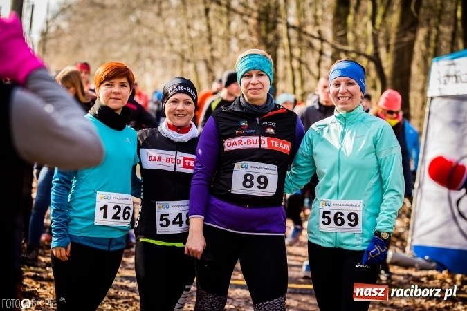 Zdjęcie w galerii na portalu naszraciborz.pl: Twardziele pokonali trasę w Arboretum Bramy Morawskiej  wiadomości z regionu