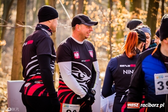 Zdjęcie w galerii na portalu naszraciborz.pl: Twardziele pokonali trasę w Arboretum Bramy Morawskiej  wiadomości z regionu