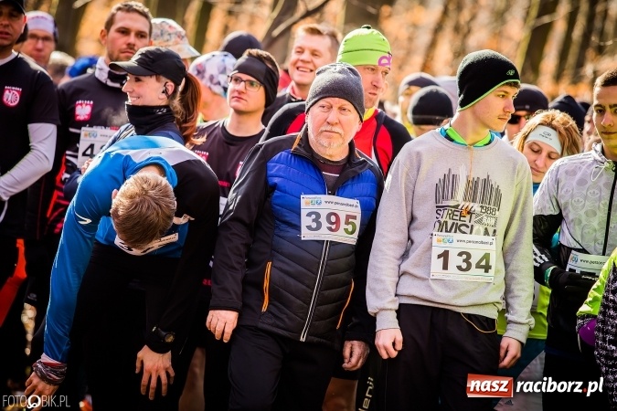 Zdjęcie w galerii na portalu naszraciborz.pl: Twardziele pokonali trasę w Arboretum Bramy Morawskiej  wiadomości z regionu