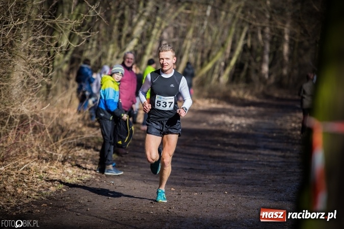 Zdjęcie w galerii na portalu naszraciborz.pl: Twardziele pokonali trasę w Arboretum Bramy Morawskiej  wiadomości z regionu