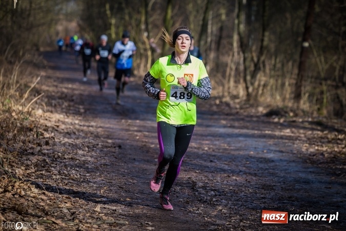 Zdjęcie w galerii na portalu naszraciborz.pl: Twardziele pokonali trasę w Arboretum Bramy Morawskiej  wiadomości z regionu