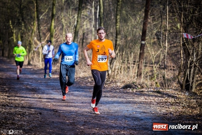 Zdjęcie w galerii na portalu naszraciborz.pl: Twardziele pokonali trasę w Arboretum Bramy Morawskiej  wiadomości z regionu