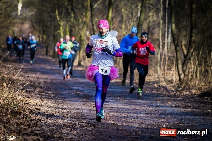 Zdjęcie w galerii na portalu naszraciborz.pl: Twardziele pokonali trasę w Arboretum Bramy Morawskiej  wiadomości z regionu