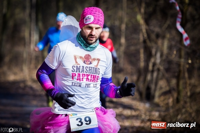 Zdjęcie w galerii na portalu naszraciborz.pl: Twardziele pokonali trasę w Arboretum Bramy Morawskiej  wiadomości z regionu