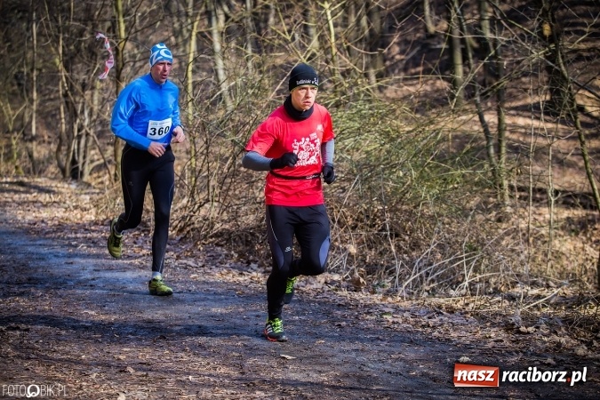Zdjęcie w galerii na portalu naszraciborz.pl: Twardziele pokonali trasę w Arboretum Bramy Morawskiej  wiadomości z regionu