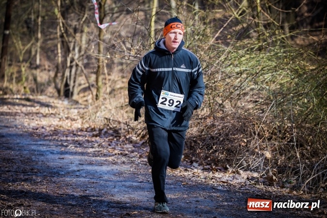 Zdjęcie w galerii na portalu naszraciborz.pl: Twardziele pokonali trasę w Arboretum Bramy Morawskiej  wiadomości z regionu