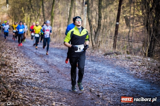 Zdjęcie w galerii na portalu naszraciborz.pl: Twardziele pokonali trasę w Arboretum Bramy Morawskiej  wiadomości z regionu