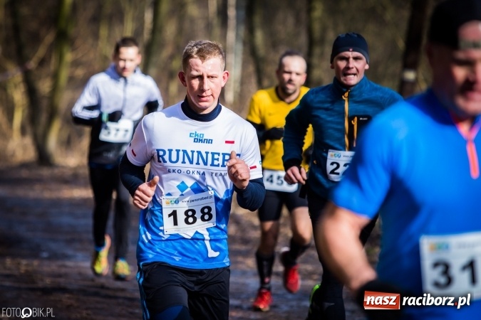 Zdjęcie w galerii na portalu naszraciborz.pl: Twardziele pokonali trasę w Arboretum Bramy Morawskiej  wiadomości z regionu