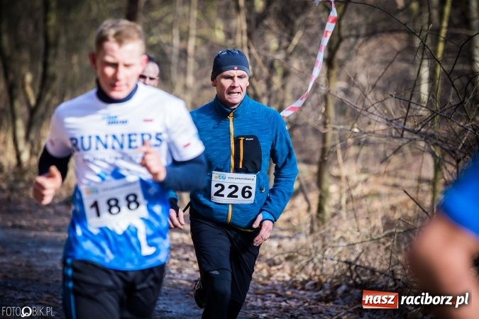 Zdjęcie w galerii na portalu naszraciborz.pl: Twardziele pokonali trasę w Arboretum Bramy Morawskiej  wiadomości z regionu