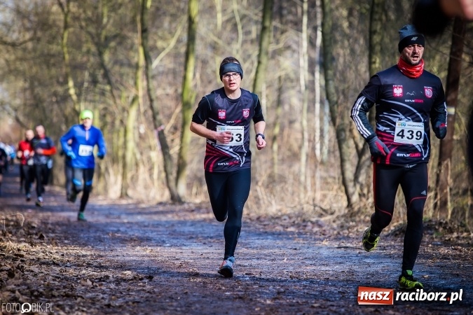 Zdjęcie w galerii na portalu naszraciborz.pl: Twardziele pokonali trasę w Arboretum Bramy Morawskiej  wiadomości z regionu