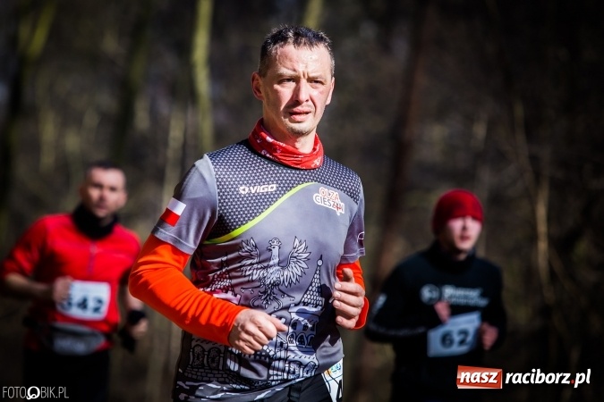 Zdjęcie w galerii na portalu naszraciborz.pl: Twardziele pokonali trasę w Arboretum Bramy Morawskiej  wiadomości z regionu