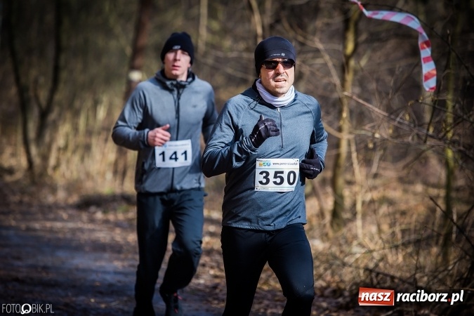 Zdjęcie w galerii na portalu naszraciborz.pl: Twardziele pokonali trasę w Arboretum Bramy Morawskiej  wiadomości z regionu