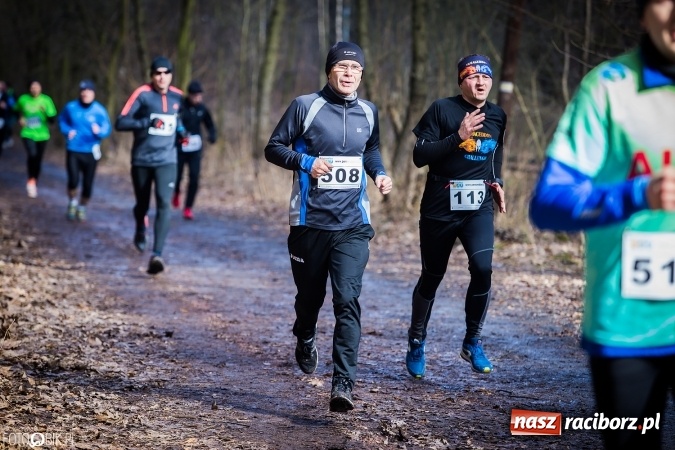 Zdjęcie w galerii na portalu naszraciborz.pl: Twardziele pokonali trasę w Arboretum Bramy Morawskiej  wiadomości z regionu